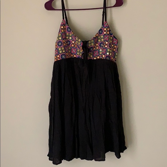Romeo & Juliet Couture Dresses & Skirts - Romeo and Juliet Couture Bohemian Style Dress